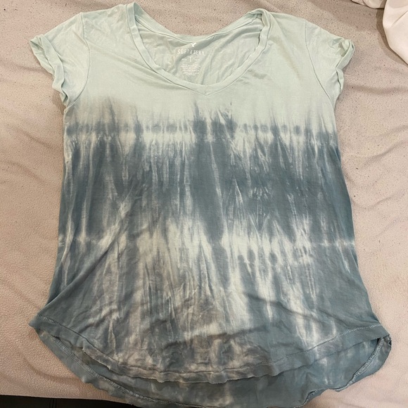 Tops - Picture 4 of 7